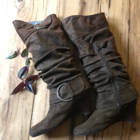 Naughty Monkey Knee High Wedge Boot Sz 9 - Picture 1 of 7